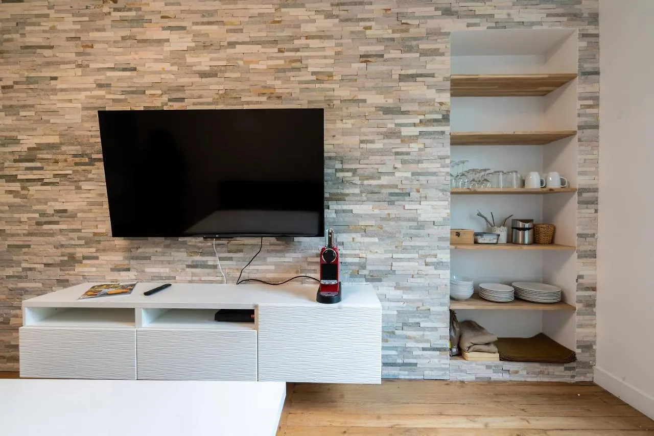 Logement Cosy Et Moderne Proche De Toute Commodite Daire Paris Fransa