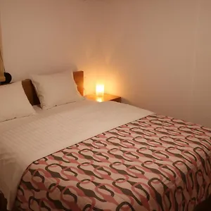 zea-apartments.albaniahotels.org/