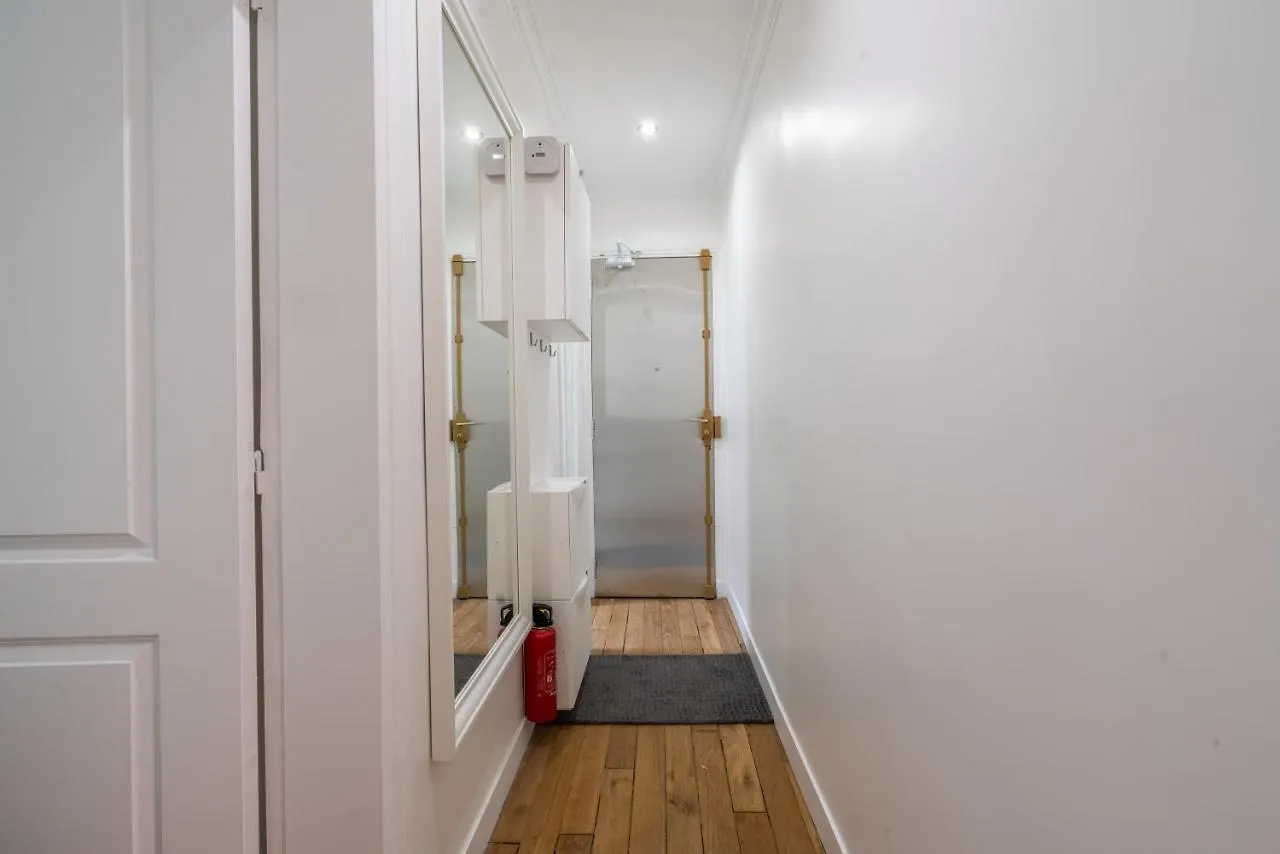 Logement Cosy Et Moderne Proche De Toute Commodite Apartment Paris France