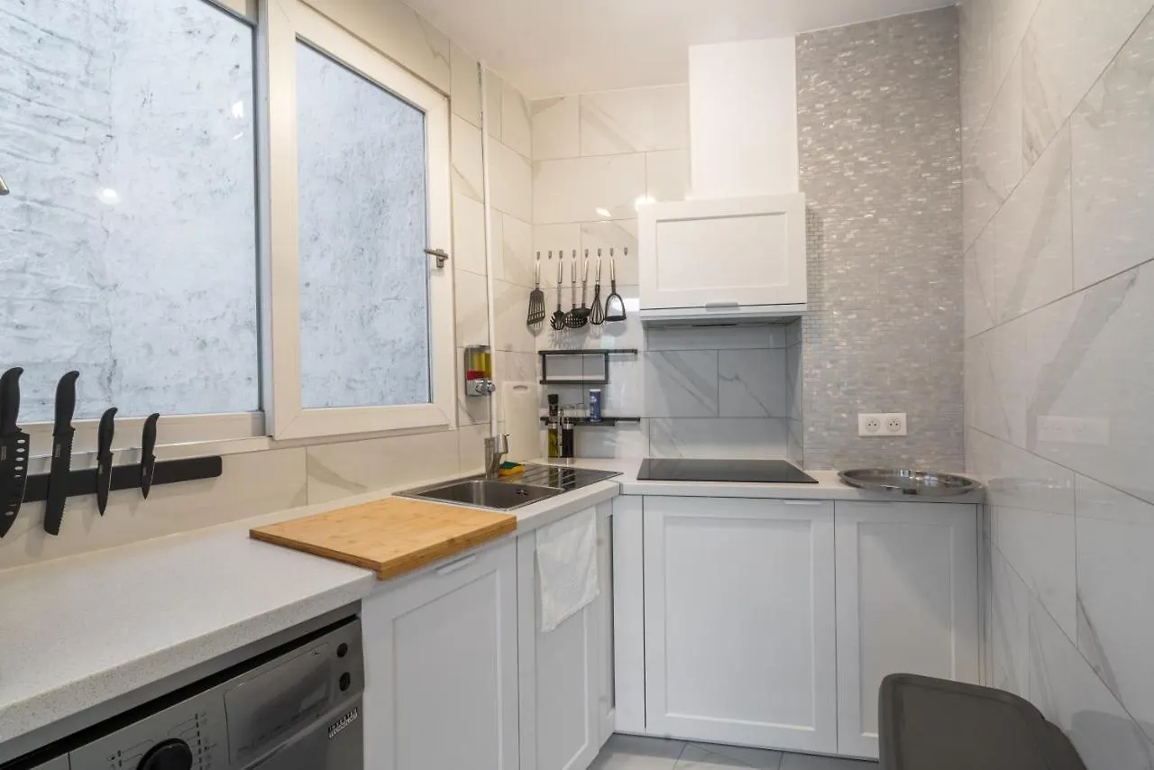 Logement Cosy Et Moderne Proche De Toute Commodite Apartment Paris